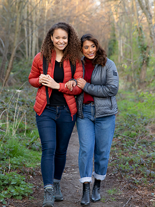 Della & Emma - Mustard Model Agency